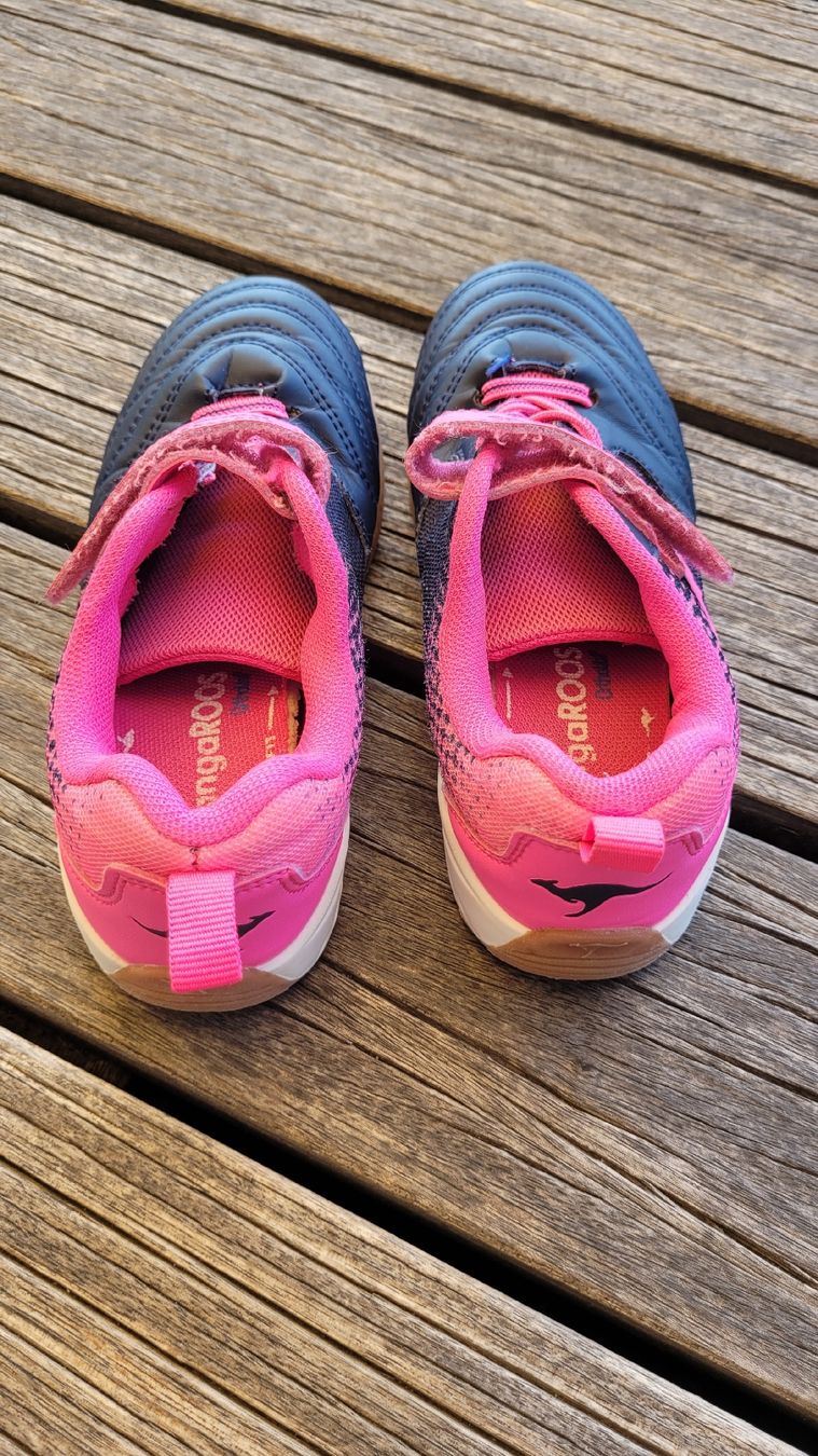 Chaussures filles: Hallenschuhe KangaRoos Gr. 31 – D'occasion à Meierskappel par Melebo 1