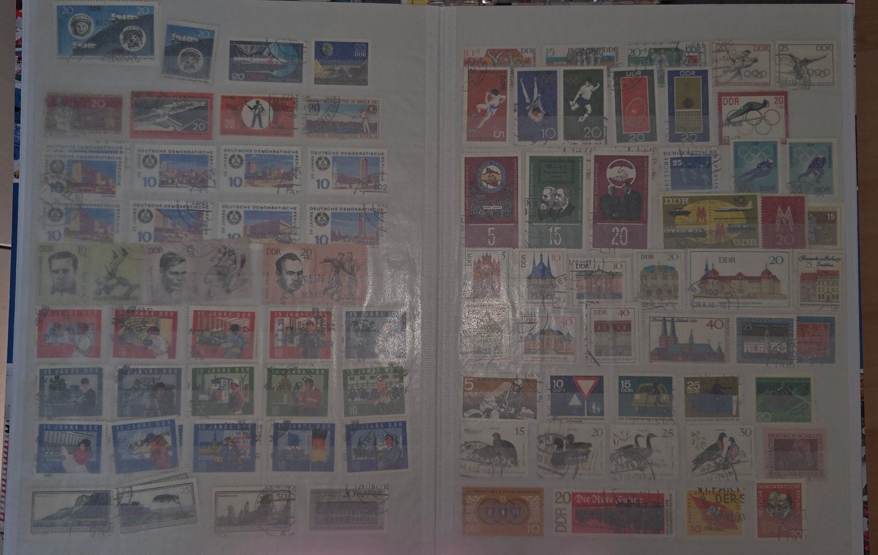 Albums: Briefmarken DDR/BRD – D'occasion à Gossau SG par oreliefredy 4