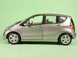 MERCEDES-BENZ A-KLASSE (W169) in 1:18