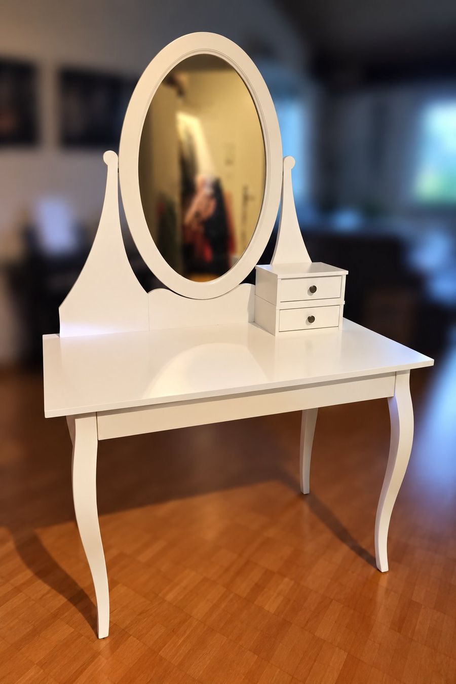 Ikea Schminktische: Schminktisch – Gebraucht aus Zürich von Ironmaide8