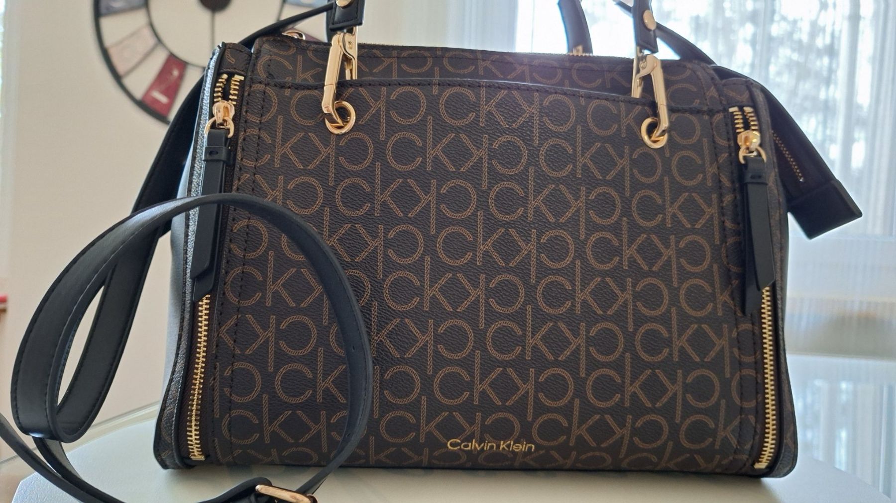 Calvin Klein Taschen für Damen: Neue Calvin Klein Handtasche – Neu (gemäss Beschreibung) aus Zürich von Amichick01