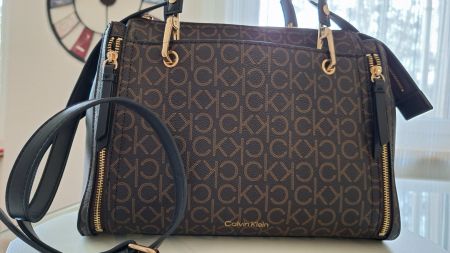 Neue Calvin Klein Handtasche