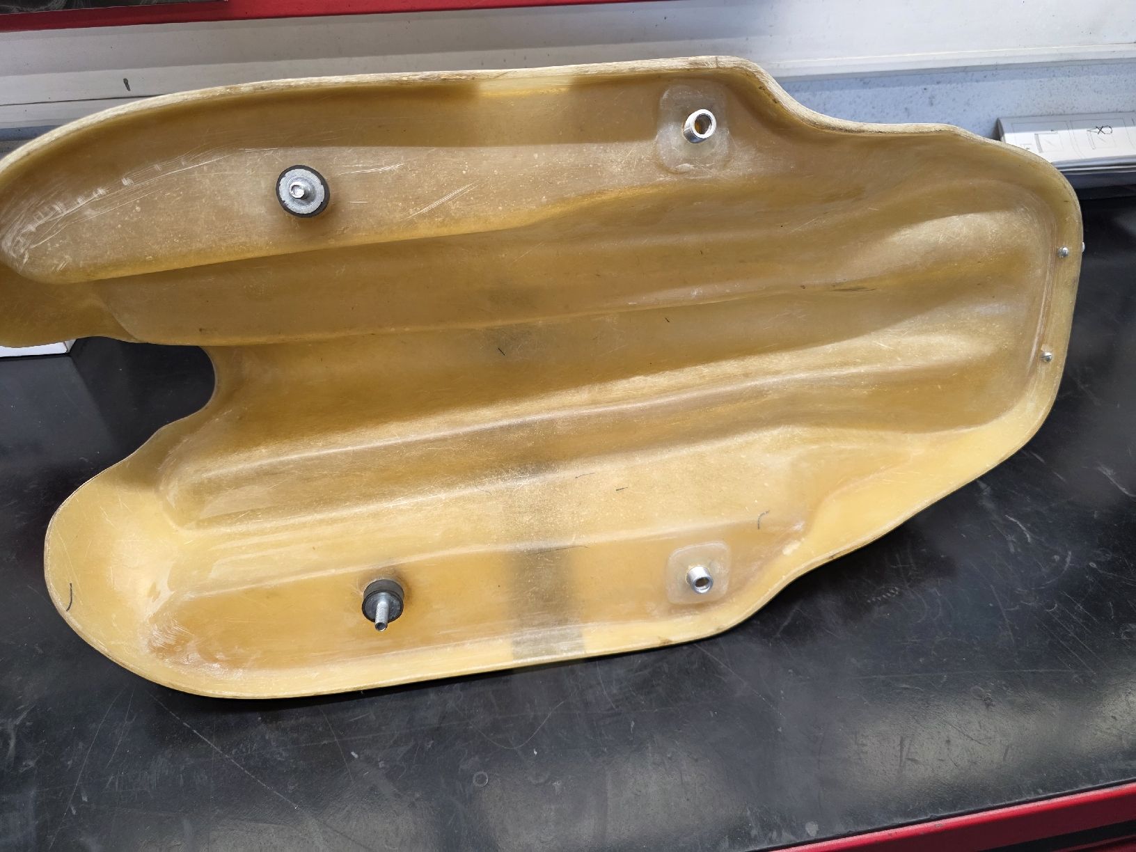 Ducati Sonstiges Fahrzeugzubehör: Ducati Königswelle Benzintank – Neu (gemäss Beschreibung) aus Flawil von pat_f65w 1