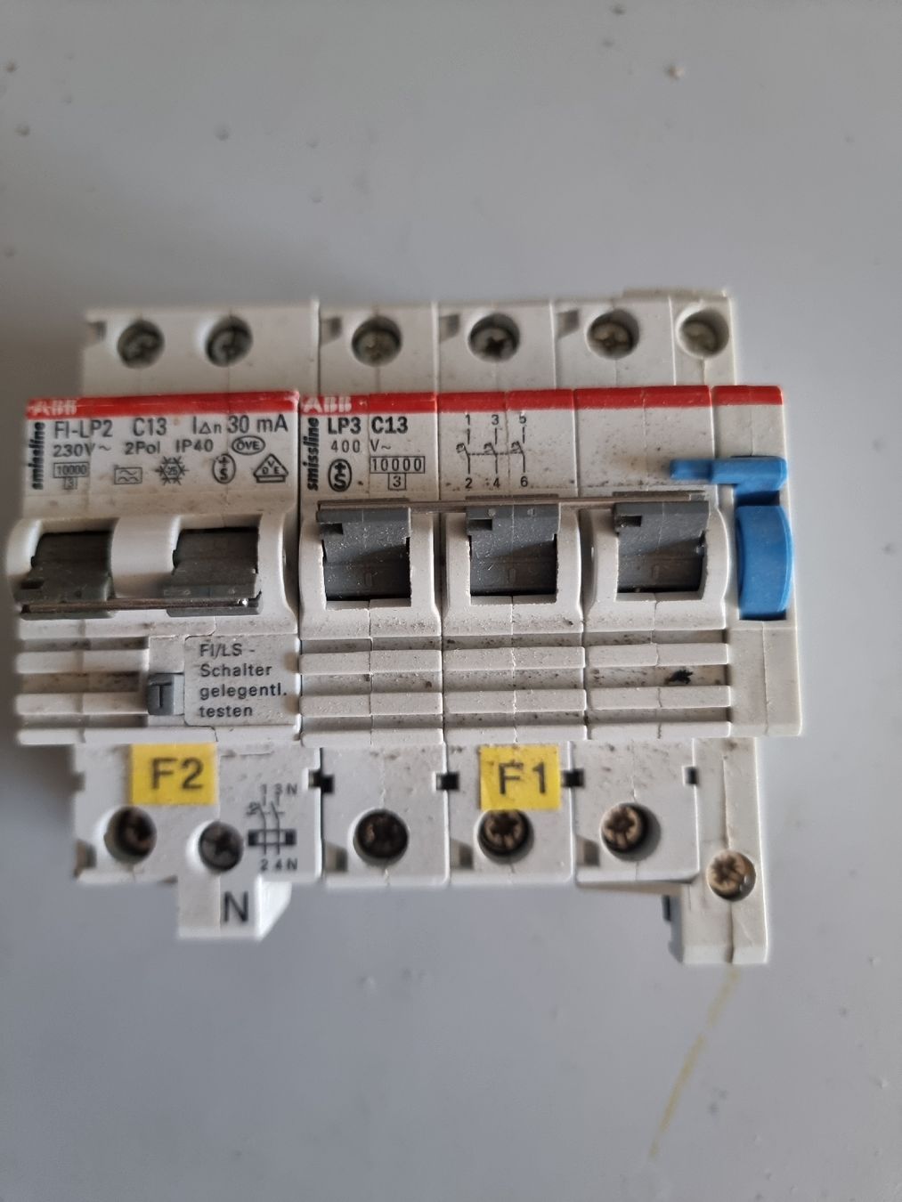 ABB Alimentazione elettrica: abb Fi c13  ls c13 – Usato da Haldi b.Schattdorf venduto da Franz7134
