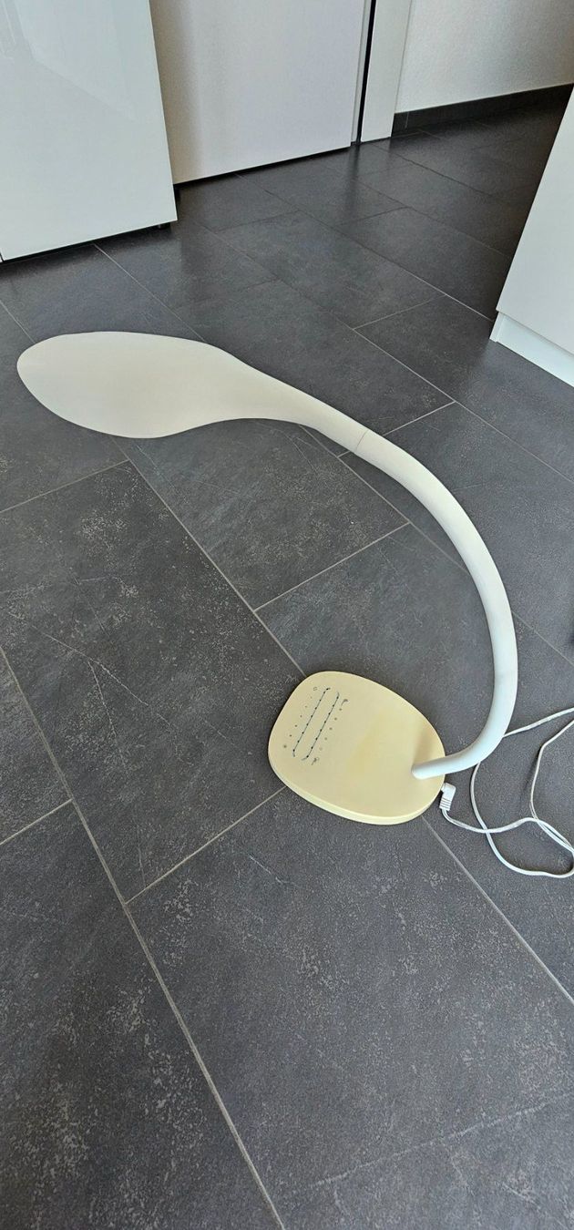 Livique Lampes: Schreibtischlampe – D'occasion à Rüti / ZH par Diver40