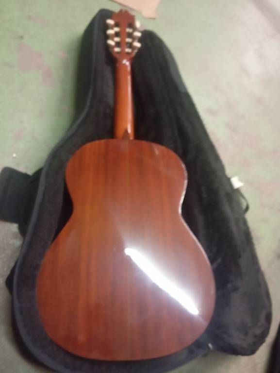 Strumenti musicali: Terada TG307 N Konzertgitarre – Usato da Basel venduto da Petergunn 2