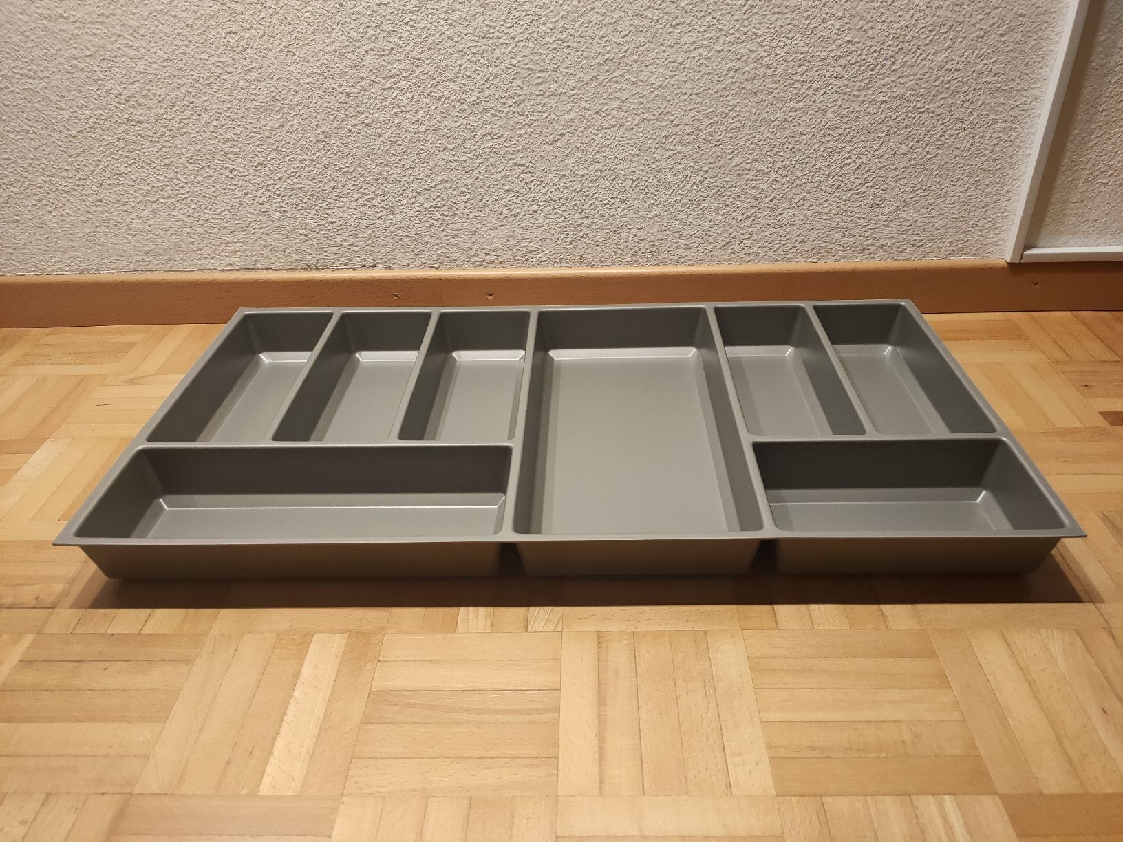 Komplettküchen: Besteckeinsatz Neu in Anthrazit – Neu (gemäss Beschreibung) aus Winterthur von goldlocke11 1
