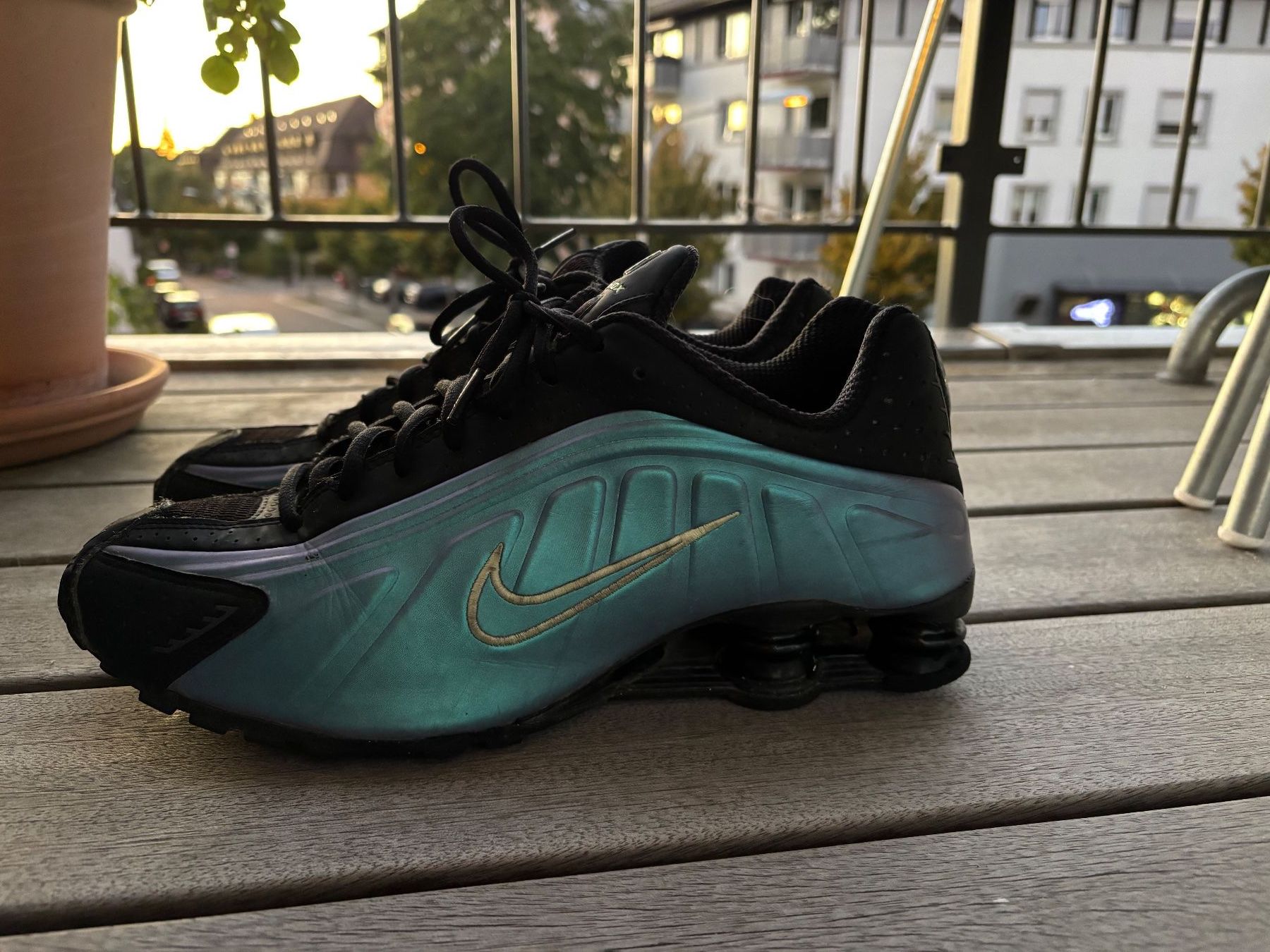 Nike Scarpe da uomo: Nike Shox R4 – Nuovo (secondo la descrizione) da Zürich venduto da ligr 2