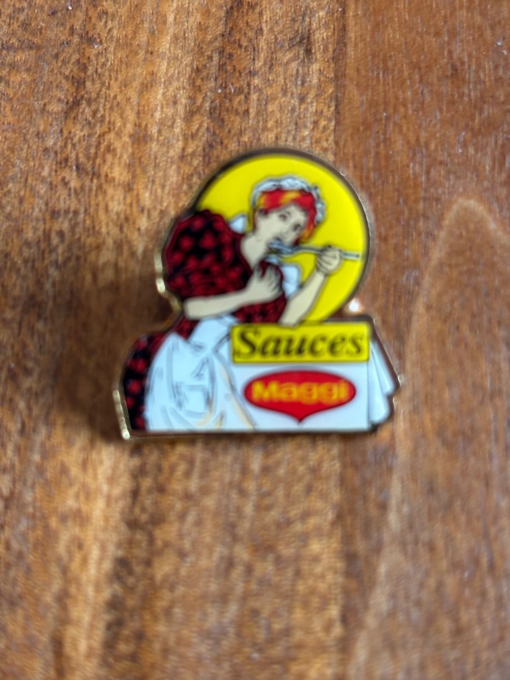 Maggi Placchette & Badge: Pin Maggi Sauces – Nuovo (secondo la descrizione) da Balsthal venduto da Uroby
