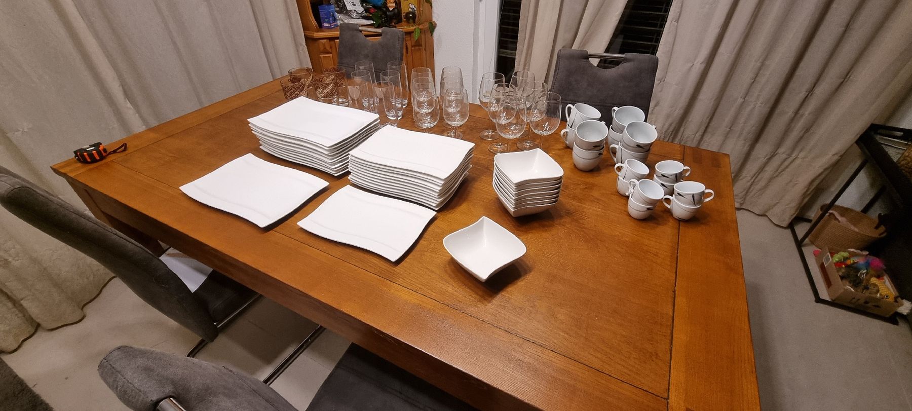 Services de table: Geschirrset zu verkaufen – D'occasion à Niederbipp par Moeri.T 6