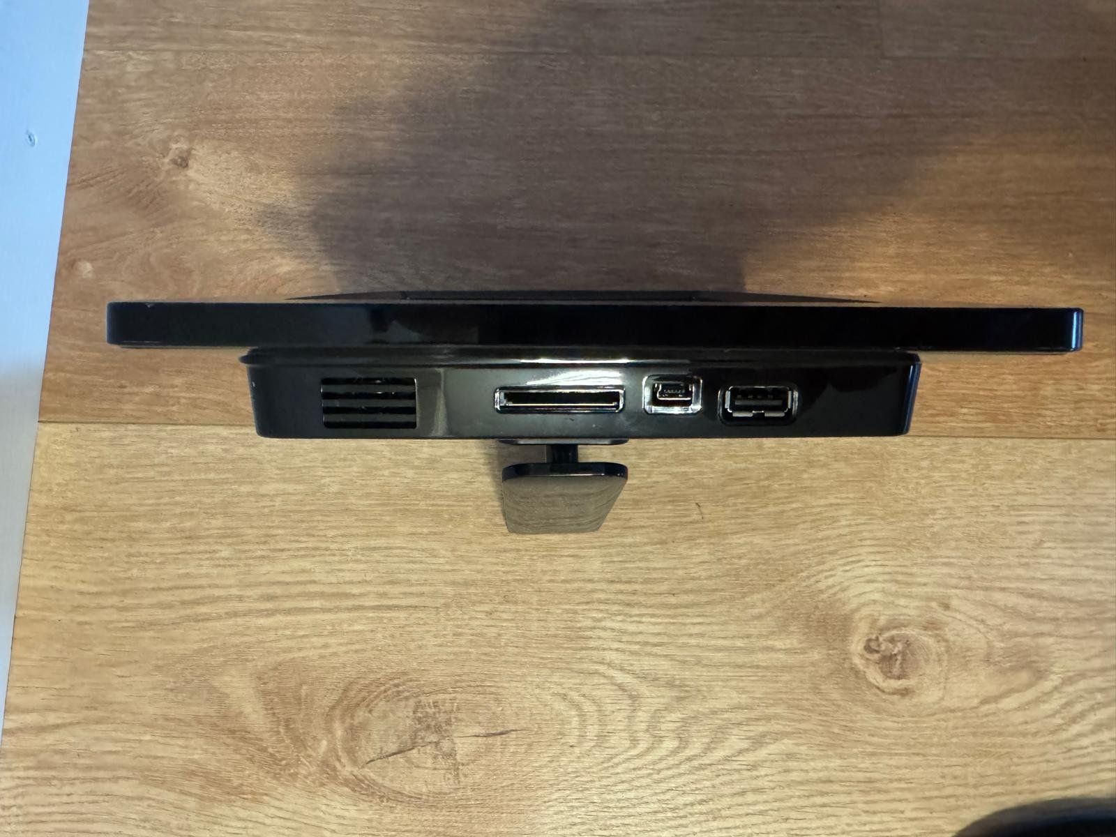 Cornici: Samsung SPF-87H Digitaler Bilderrahmen 8" – Usato da Aarburg venduto da Injac 2