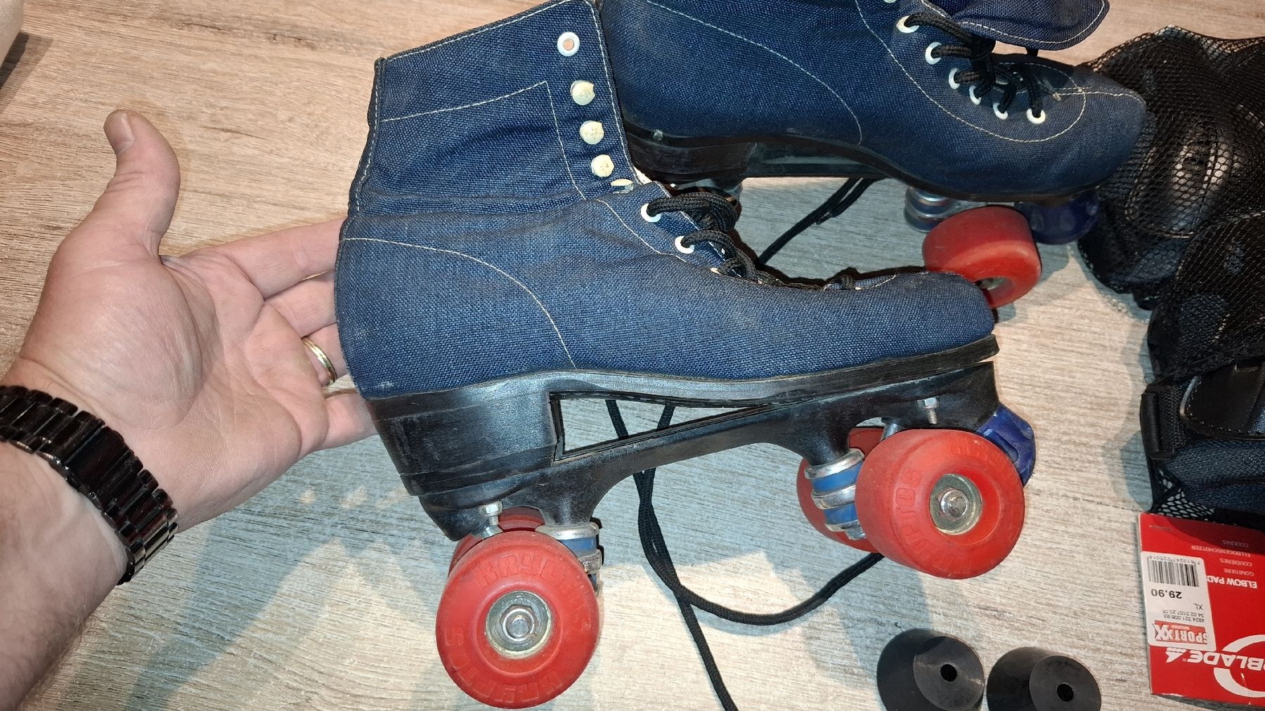 Patins à roul. & inline: Rollschuhe Gr43 – D'occasion à Bargen BE par Lollipop4 1