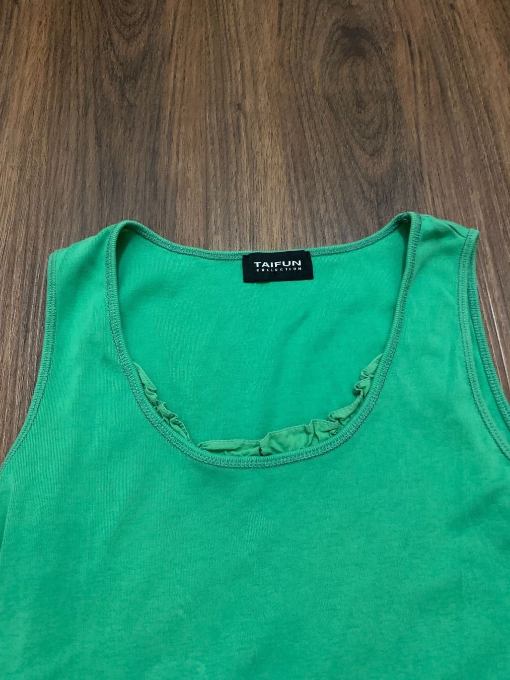 Taifun Tops: Vintage Top grün – Neu (gemäss Beschreibung) aus Luzern von Woodbee44