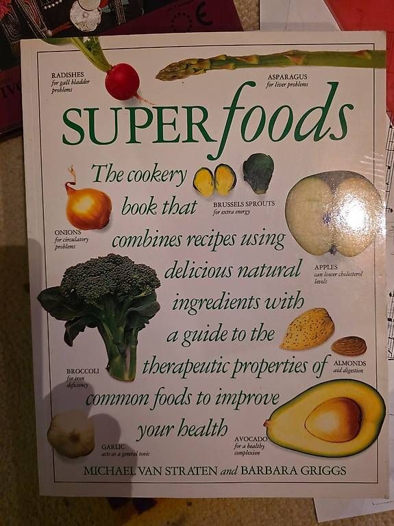 Libri: Super alimenti – Usato da Lugano venduto da big_t6x6