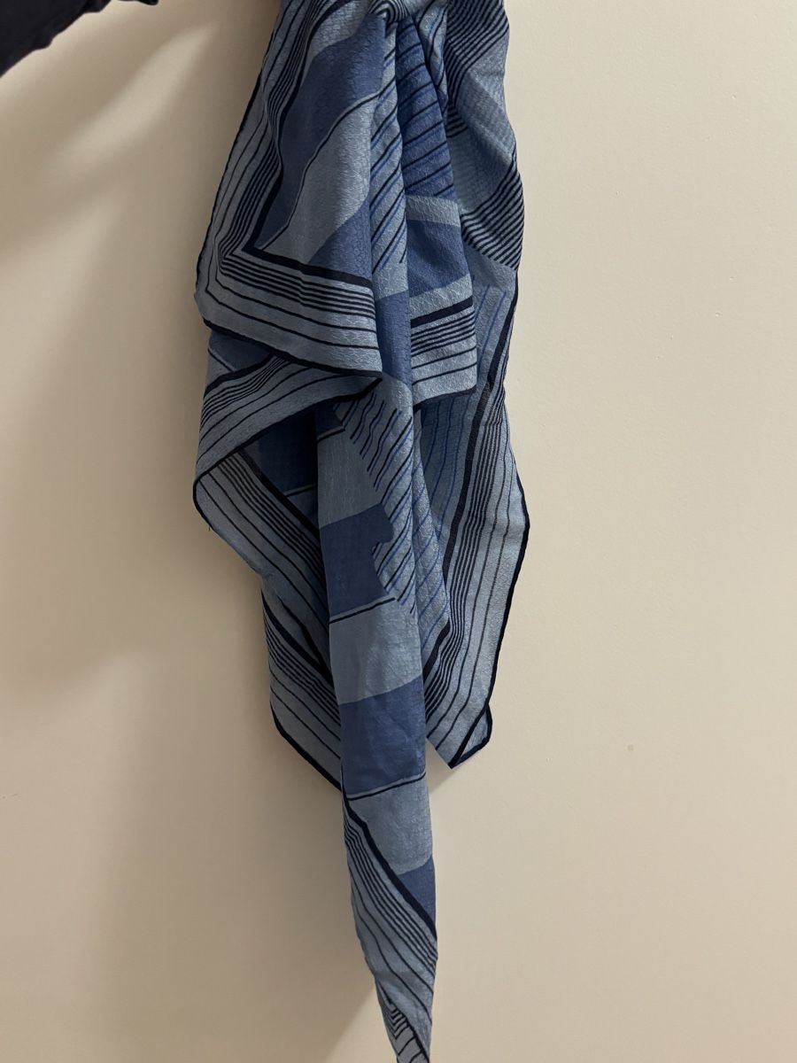 Foulards, Tücher & Schals: blauer Seidenschal – Neu (gemäss Beschreibung) aus Zürich von chr_lgh5 1