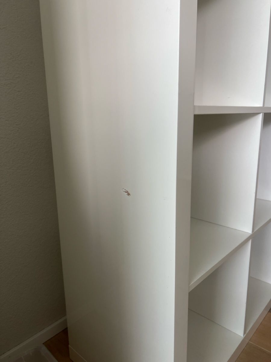 Scaffali: IKEA Kallax hochglanz weiss – Usato da Oberuzwil venduto da Joe_Lee 2