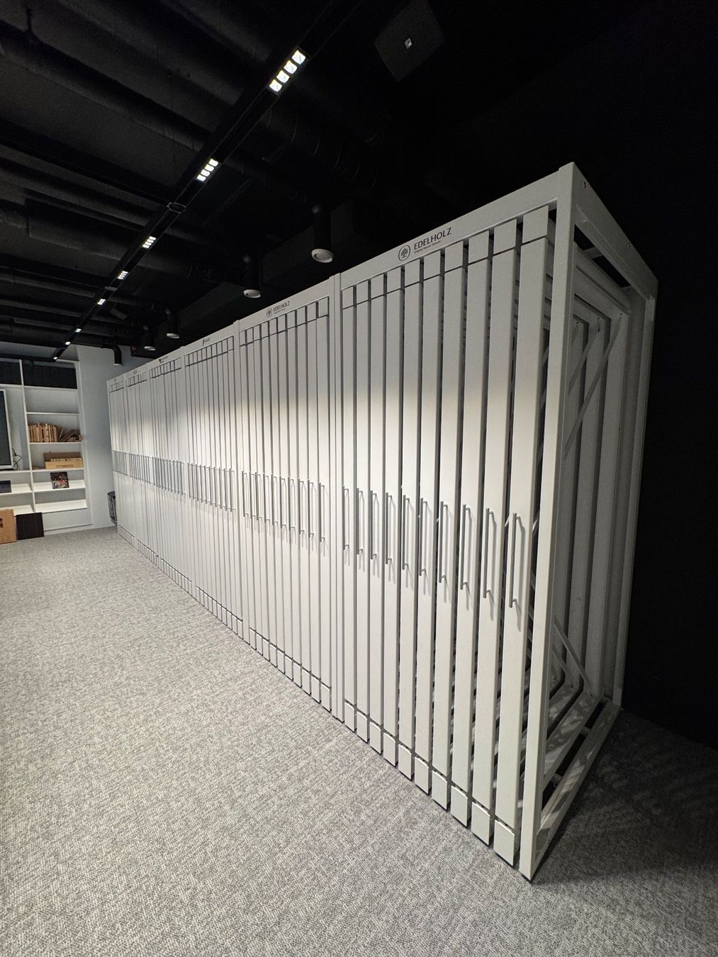 Spielzeuge: PROFESSIONELLES SHOWROOM-DISPLAYMODUL – Gebraucht aus Beckenried von inf_8tgx 1