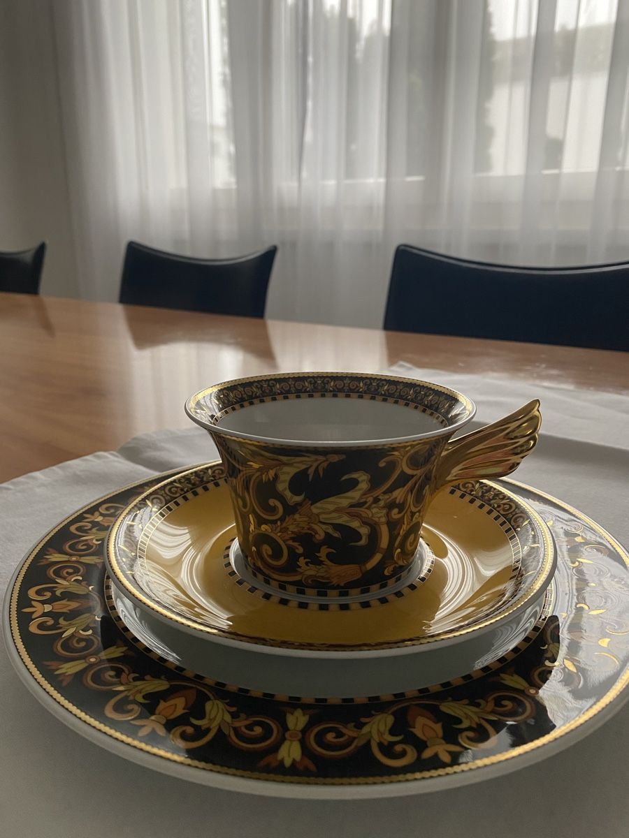 Versace Set di piatti: Versace Barocco Kaffeegeschirr – Nuovo (secondo la descrizione) da Uitikon Waldegg venduto da man_fs5b