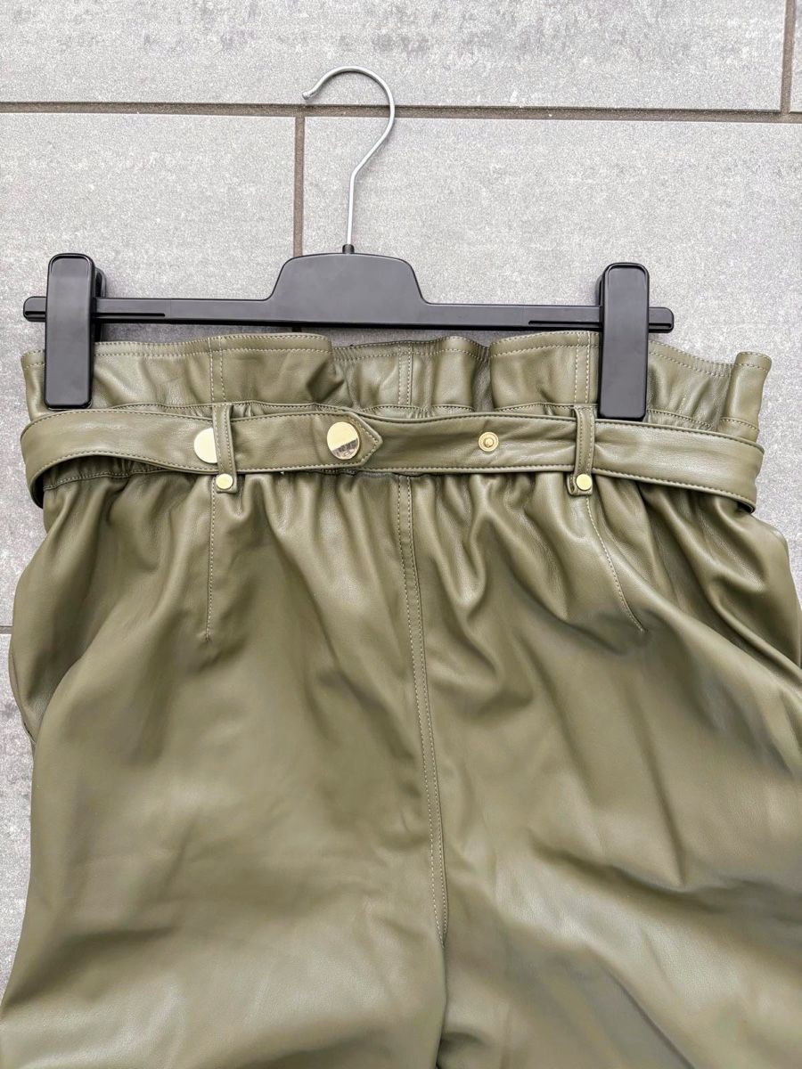 Hosen: Kunstlederhose Gr. 40 – Gebraucht aus Thalwil von Leo33x 4