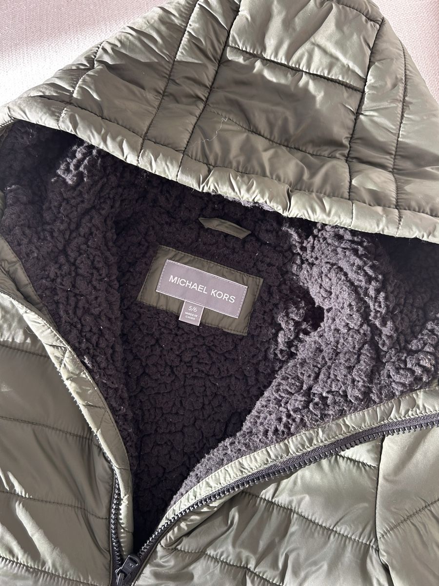 Giacche: MICHAEL KORS jacket, age 5-6 – Usato da Köniz venduto da A.S_08911181 1