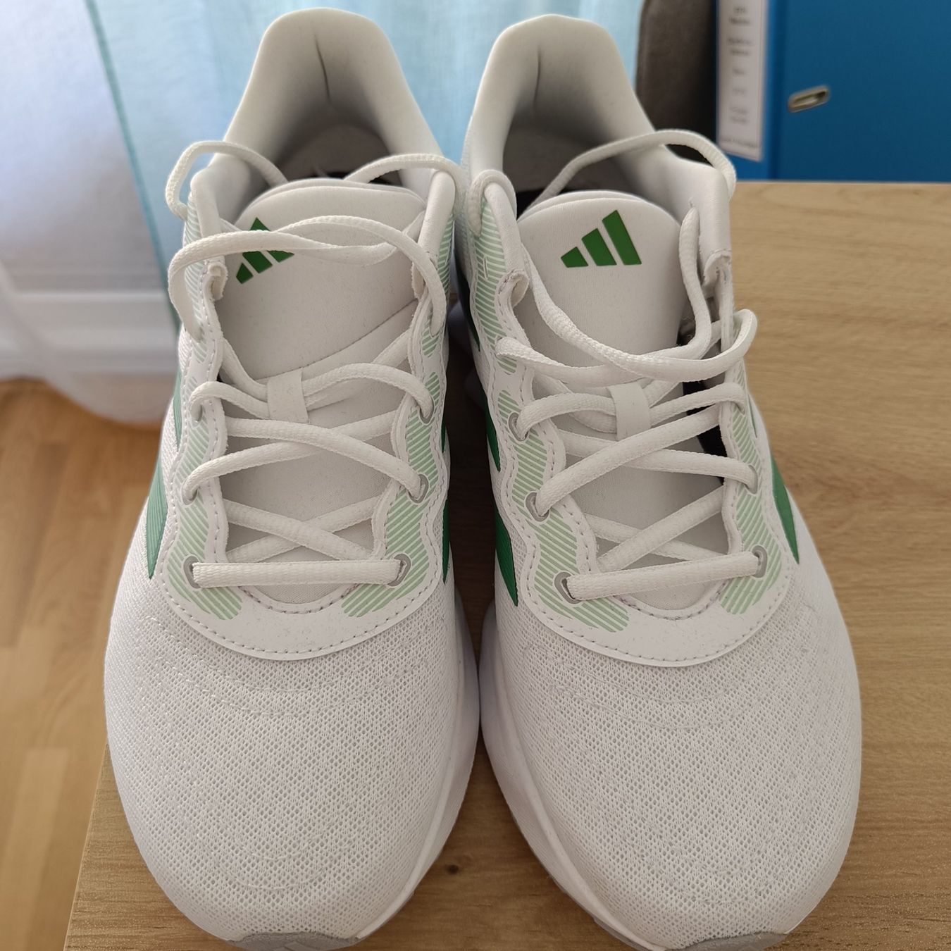 Adidas Herrenschuhe: Adidas Laufschuh Performance weiss – Gebraucht aus Niederwangen BE von jofr19 1