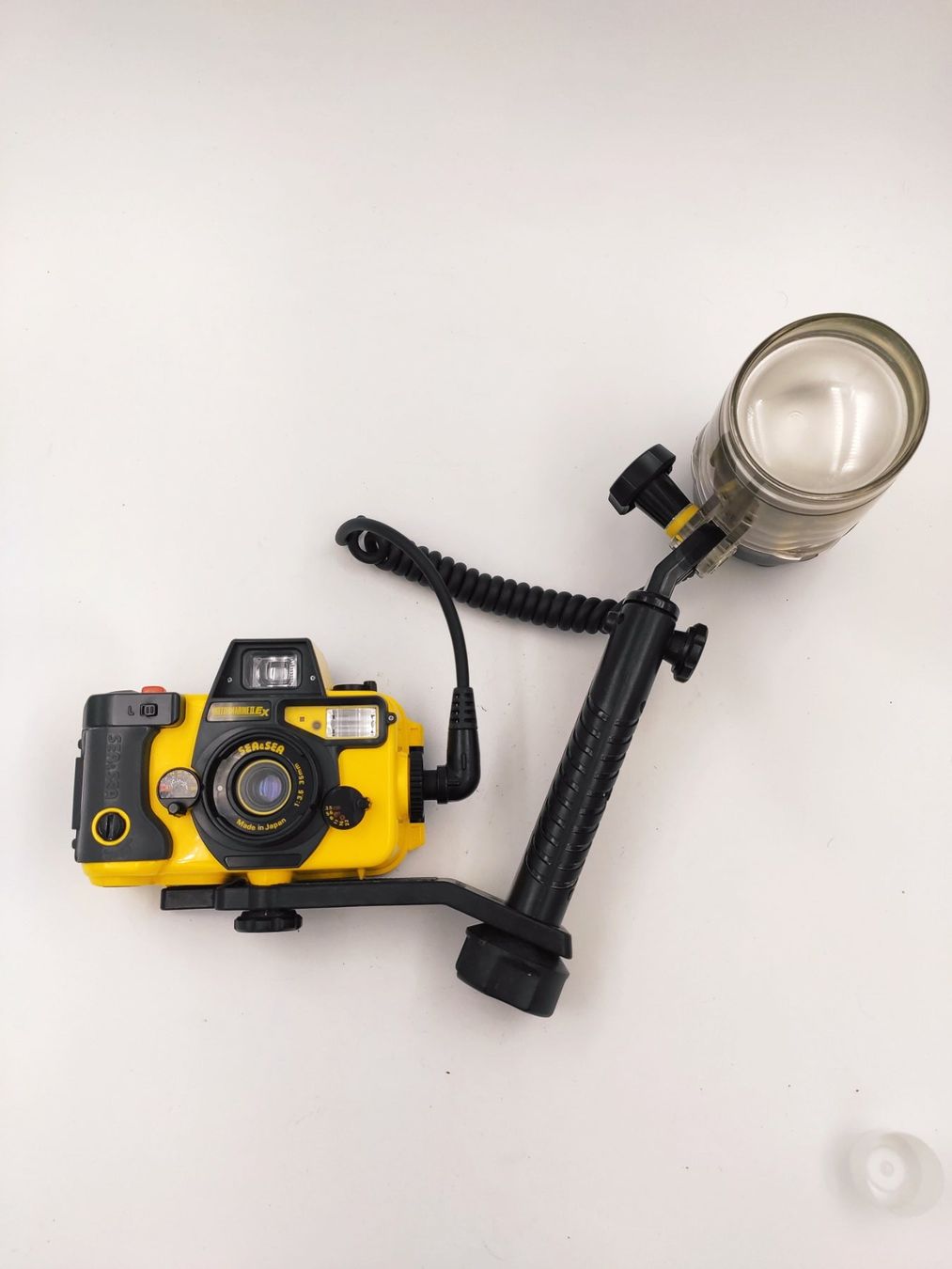 Fotocamera: Motor Marine II EX  Unterwasser analog – Usato da Kreuzlingen venduto da Tewes 2