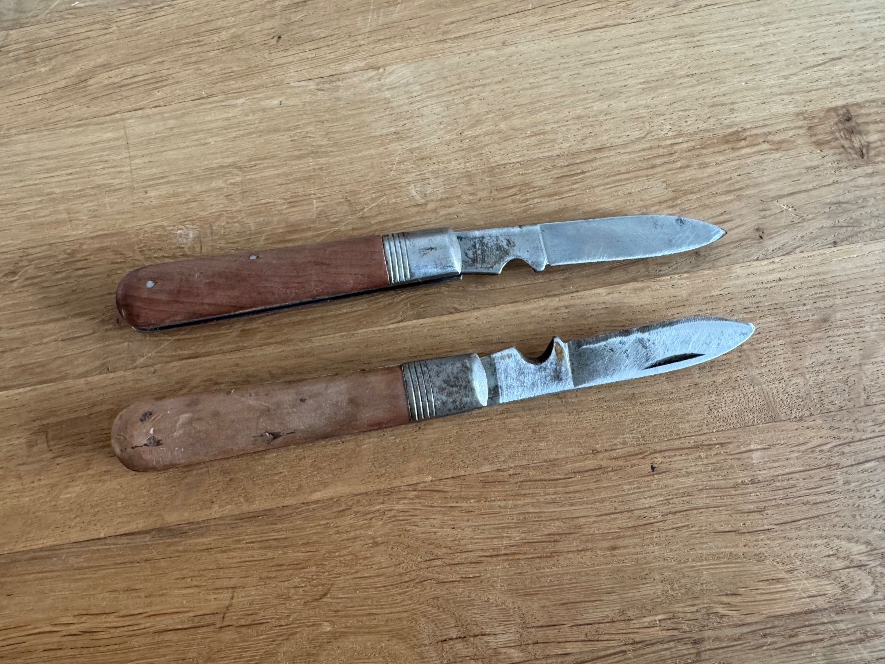 Accessori: 2 X Deutscher Taschensoldat Klappmesser – Usato da Frauenfeld venduto da difi67 1