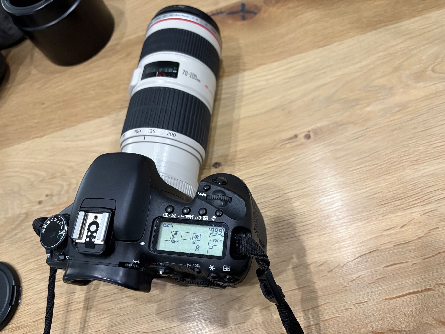 Canon Fotocamera: Canon EOS 7D inkl. viel Zubehör – Usato da Lausen venduto da sen_jm7c 3