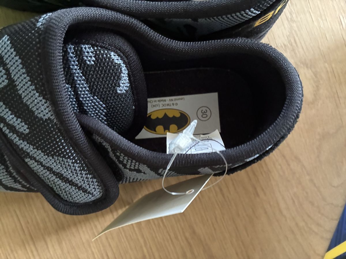 Dosenbach Scarpe per ragazzi: Finken BATMAN Größe 30 NEU – Nuovo e nell'imballaggio originale da Wolfwil venduto da NewGirl 4