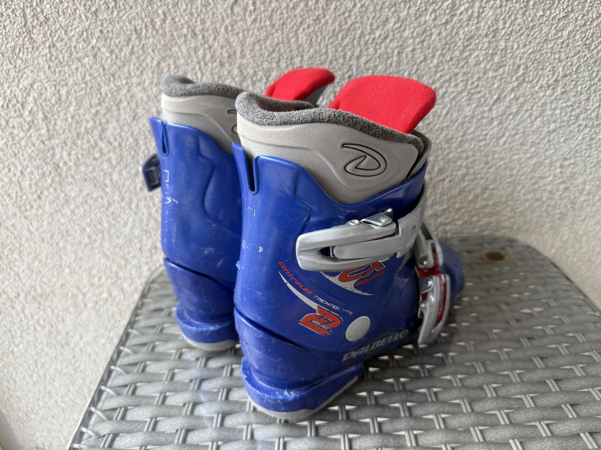 Scarpe per ragazzi: Dalbello Kinder Skischuhe 241 mm – Usato da Giswil venduto da urr_7c5j 2