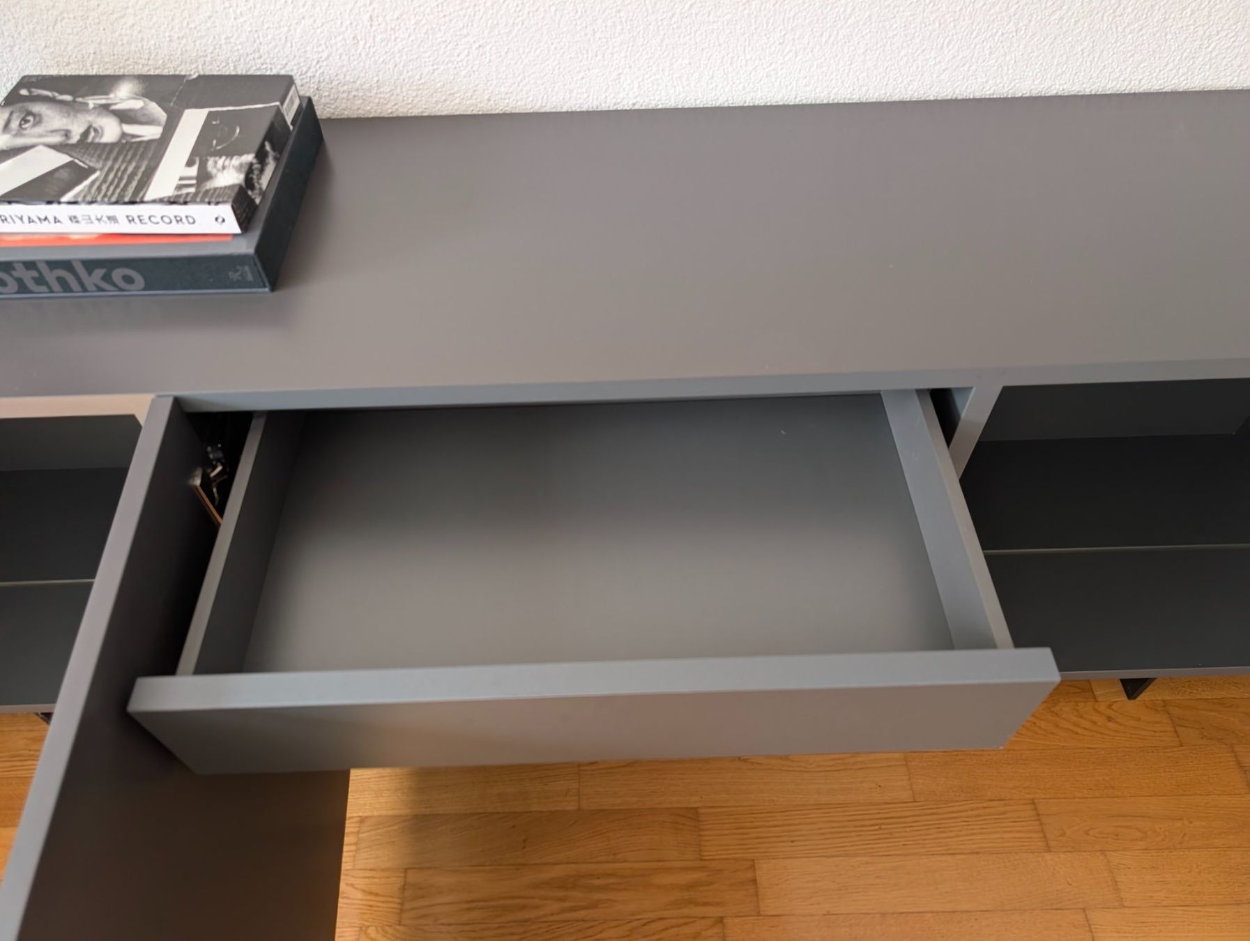 Cassettiere: Cattelan Italia Sideboard Torino – Nuovo (secondo la descrizione) da Zug venduto da Katenths 4