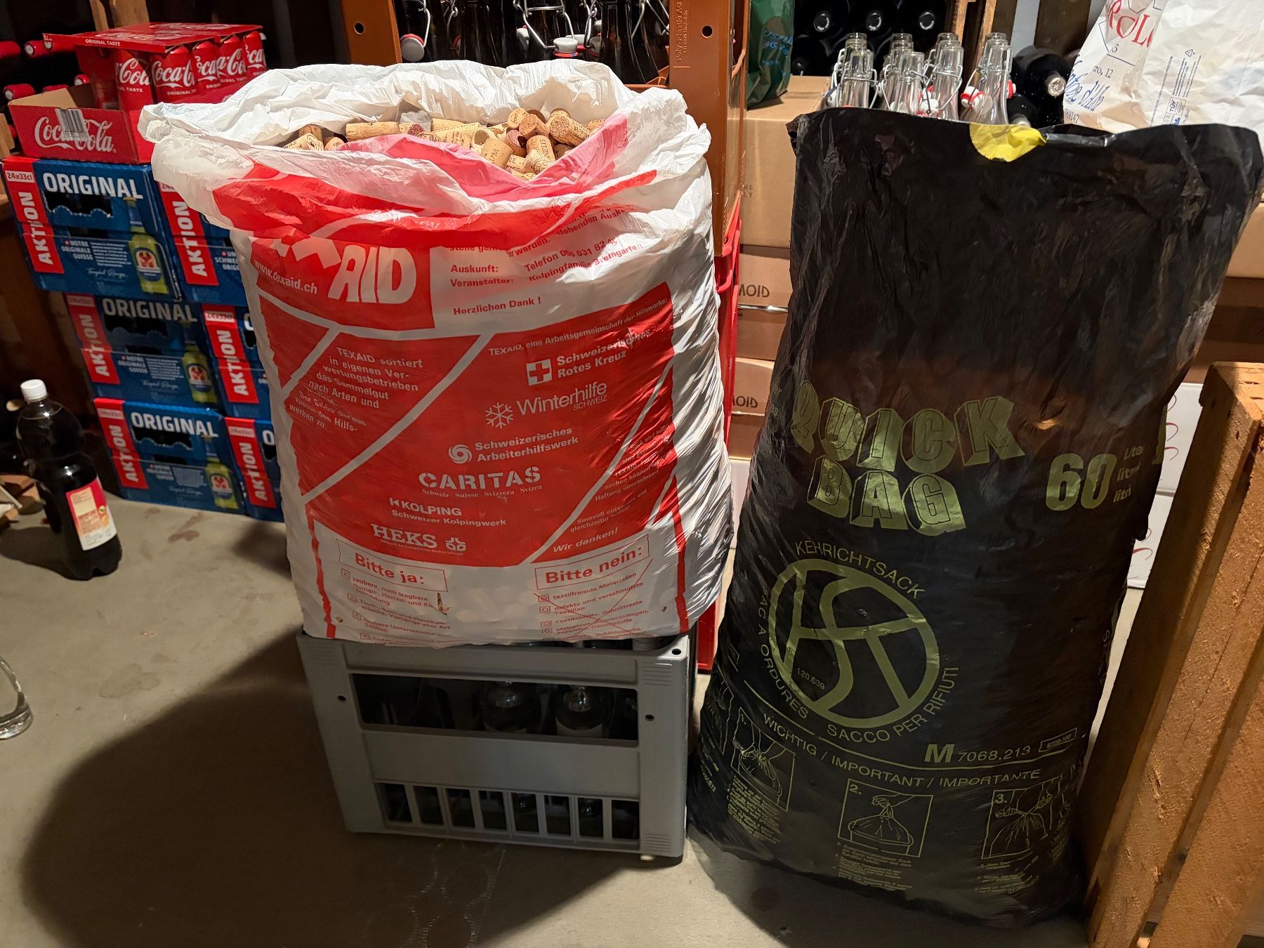 Apribottiglie & Tappi per chiusura: Gebrauchte Korken, 20 kg – Usato da Ostermundigen venduto da wal_p276 2