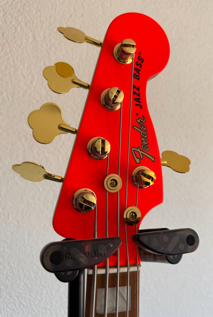 Fender Instruments de musique: Fender MonoNeon Jazz Bass V – Neuf (Voir description) à Binningen par Neptun2027 2