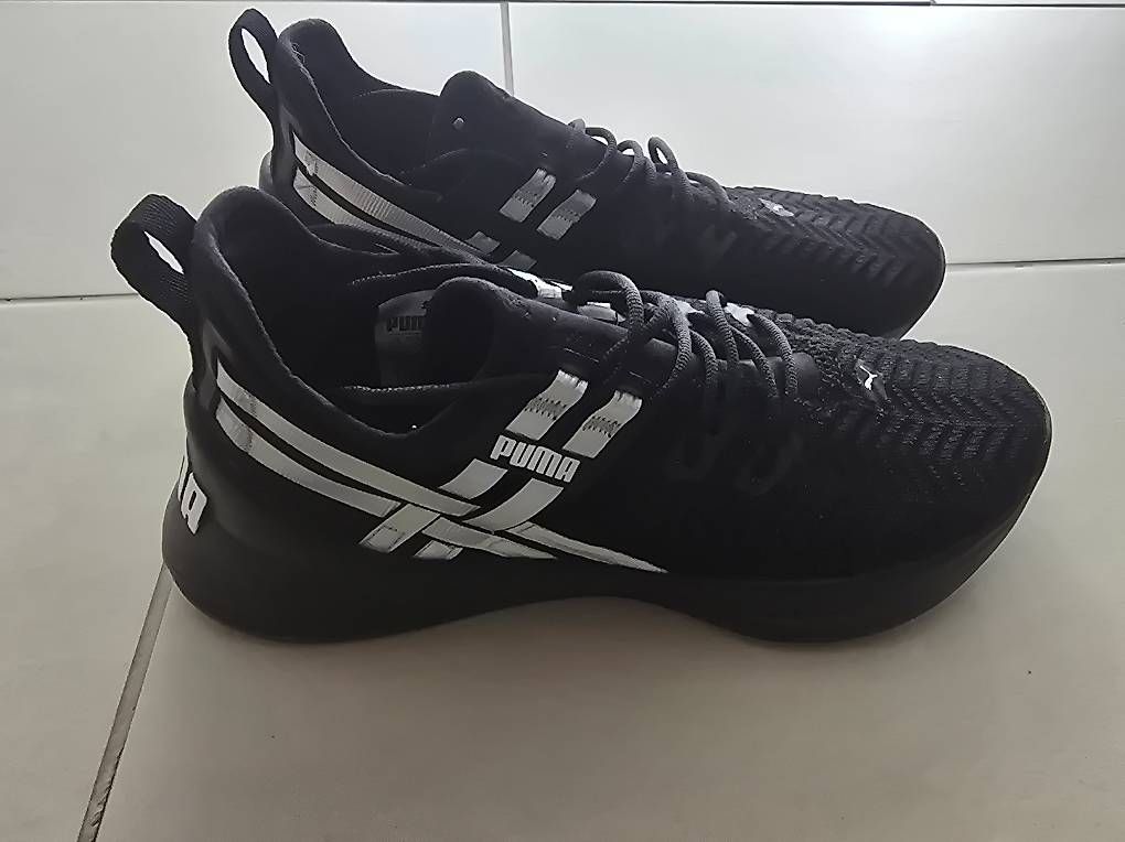 Scarpe da donna: PUMA women shoes – Usato da Winterthur venduto da Bianca.Haeberli