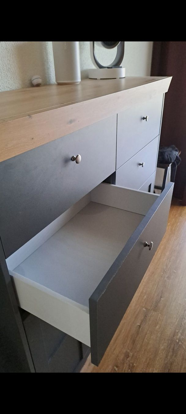 Kommoden: Schöne Kommode für Schlafzimmer oder Wohnzimmer – Gebraucht aus Teufenthal AG von Silbermond74 2