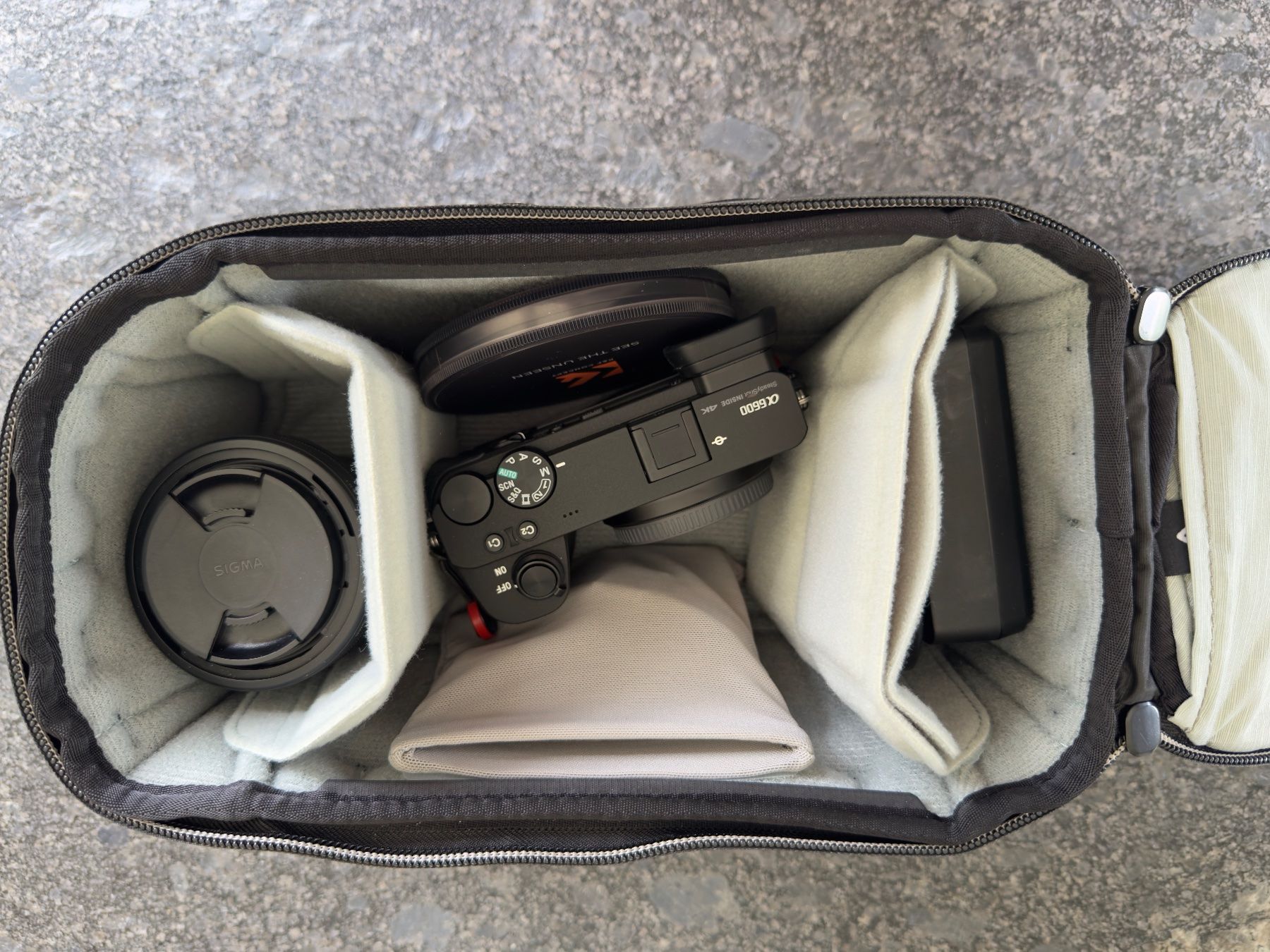 Sony Fotocamera: Kamera Equipment – Usato da Zizers venduto da Muruk 1