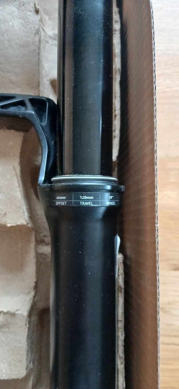 Rockshox Pièces détachées: Rock Shox Sid Ultimate 120mm / 44mm Offset – D'occasion à Mühledorf BE par sawa1re 2