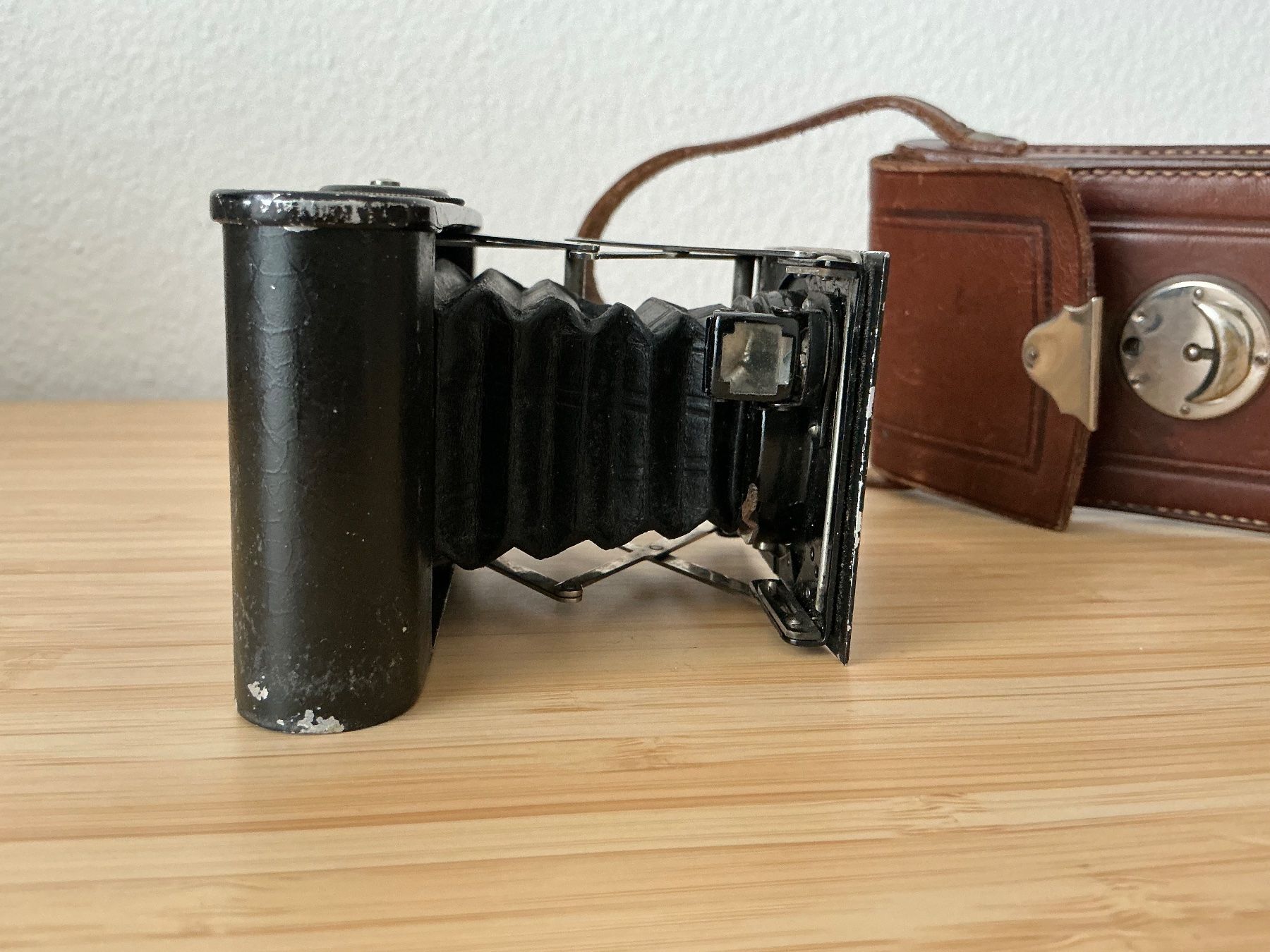 Fotocamera: Antike Klappkamera "Picolette" mit Ledertasche – Difettoso da Zürich venduto da tan_gp95 4
