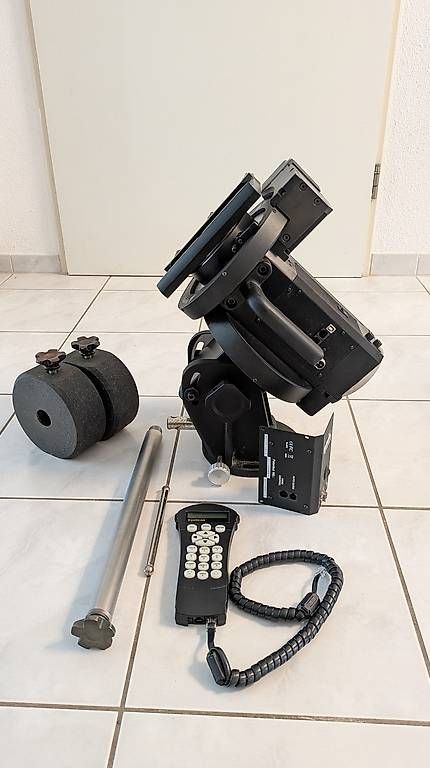 Sky-Watcher Telescopi: Skywatcher EQ-8 EQ8.5 Montierung – Usato da Obfelden venduto da Sid303
