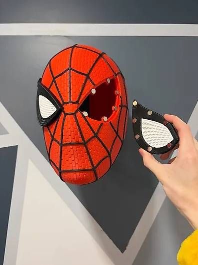 Jouets: Spider-Man helmet – D'occasion à Saas-Fee par 3DIdeenWelt 4