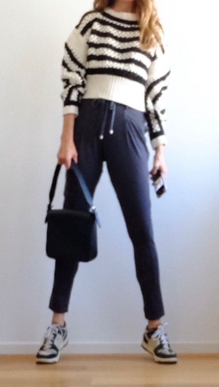 Zara Pulls & Sweat-shirts: ZARA limited edition WoW Strickpullover – D'occasion à Jona par vanessasupermarket20 1