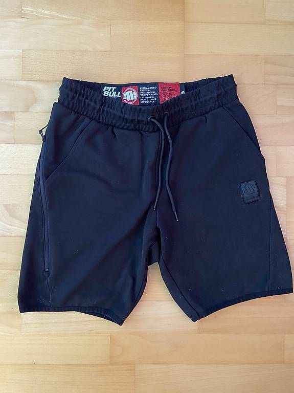 Pantaloni: Pitbull Shorts – Usato da Staufen venduto da Shapi