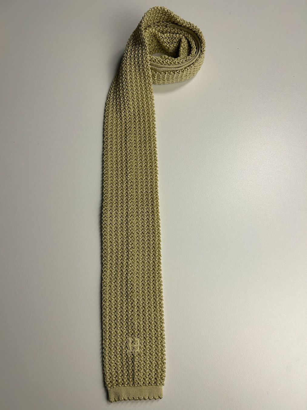 Hermès Cravatte: Hermès Tricot Krawatte – Nuovo (secondo la descrizione) da Bern venduto da kurtikobolt74