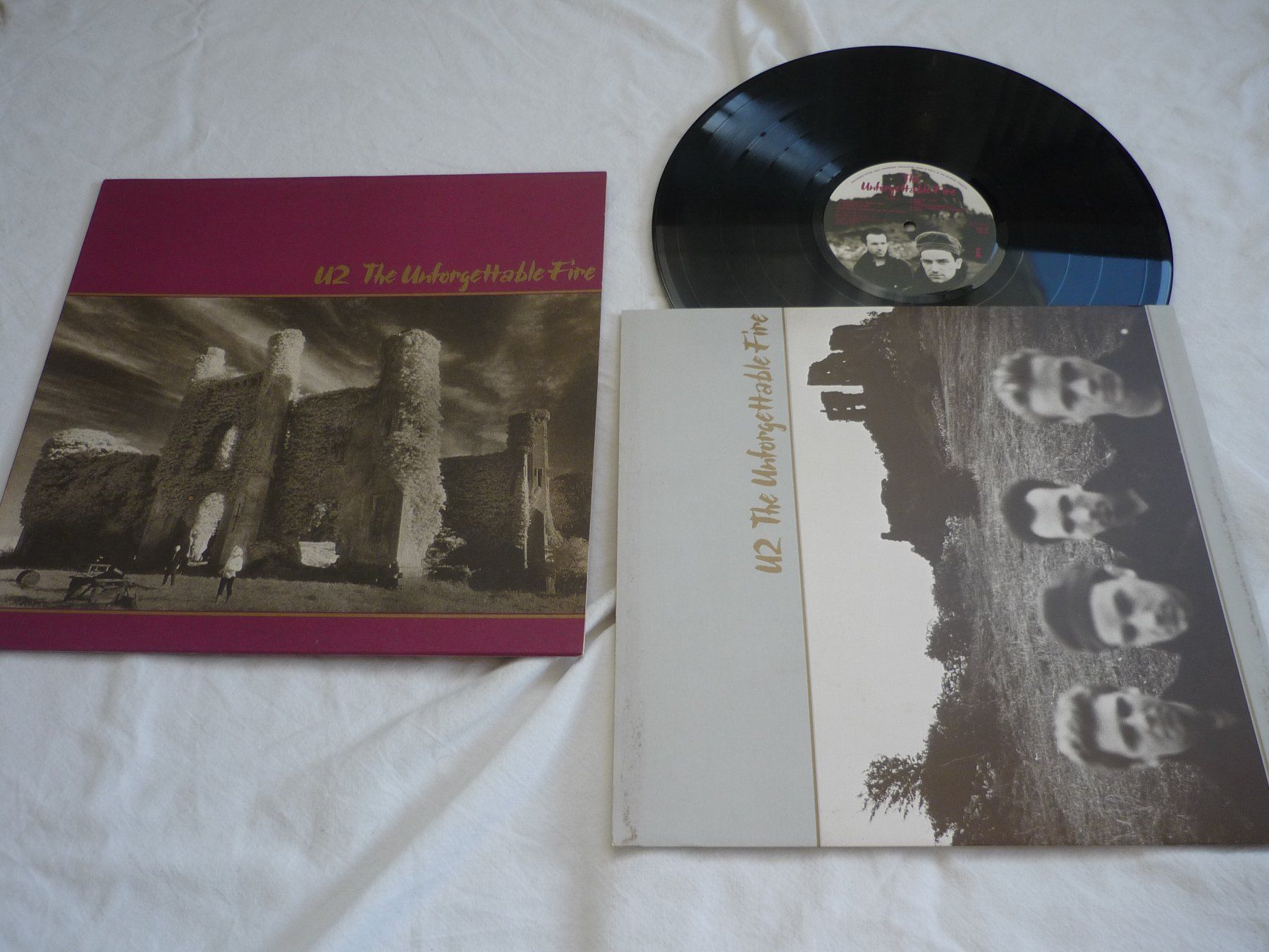 Dischi in vinile: 1x 12" Schallplatte - U2 the unforgettable Fire – Usato da Beringen venduto da Flatretriever 1