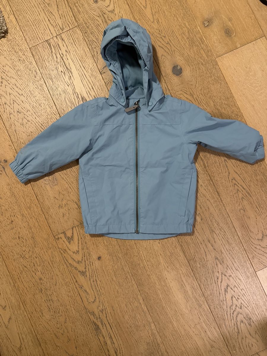 Giacche & Cappotti: Regenjacke von Colorkids Grösse 86 – Usato da Therwil venduto da ang_7jcm