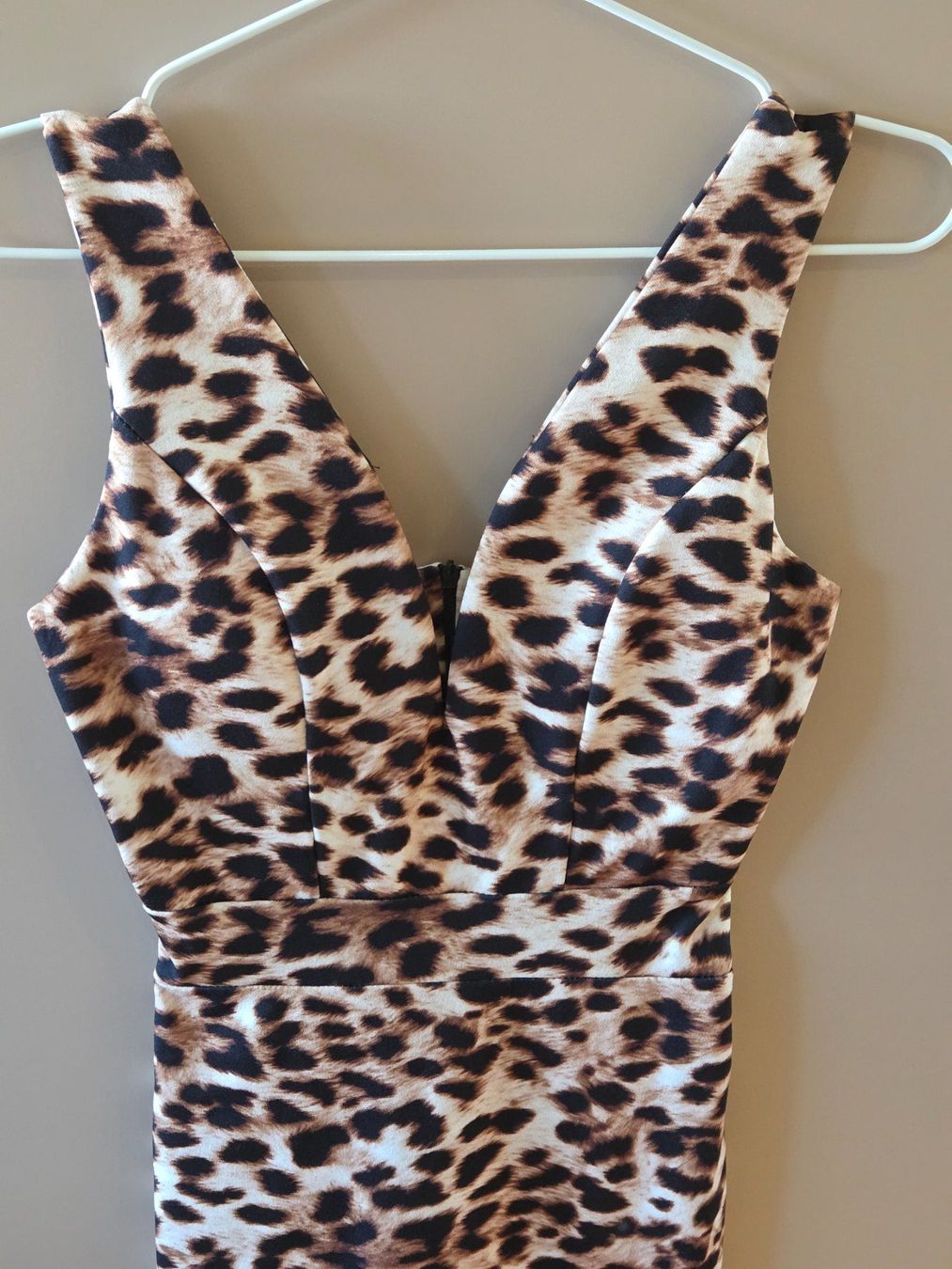 Wal G. Kleider: Neues Cocktailkleid von Wal G. – Neu (gemäss Beschreibung) aus Emmen von GrabandGo 1
