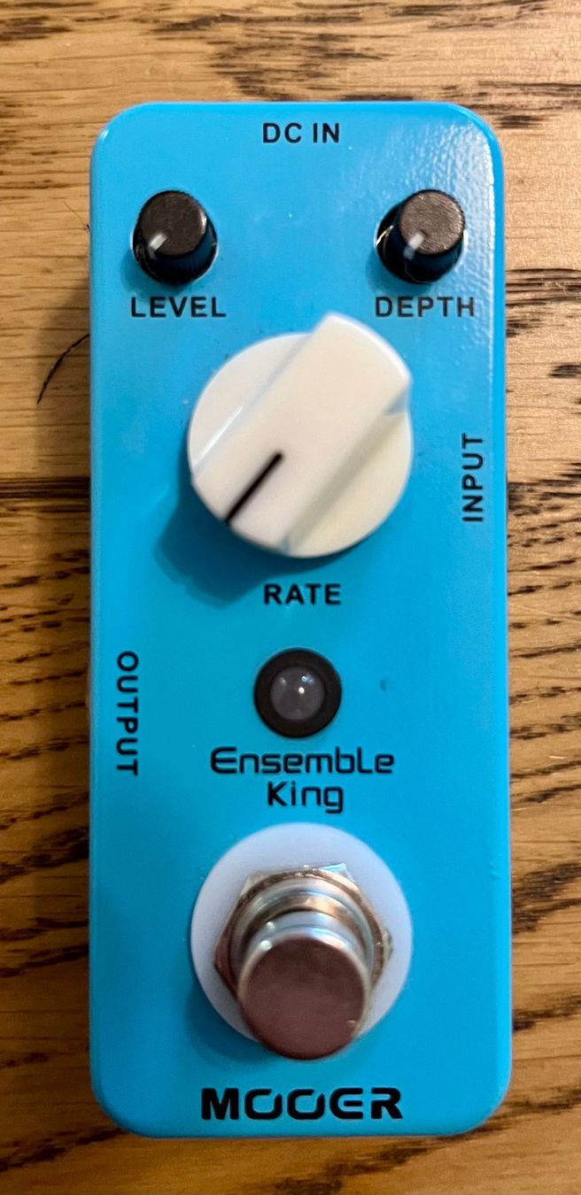 Mooer Strumenti musicali: Mooer Ensemble King Chorus Pedal – Usato da Bern venduto da Ruestbern