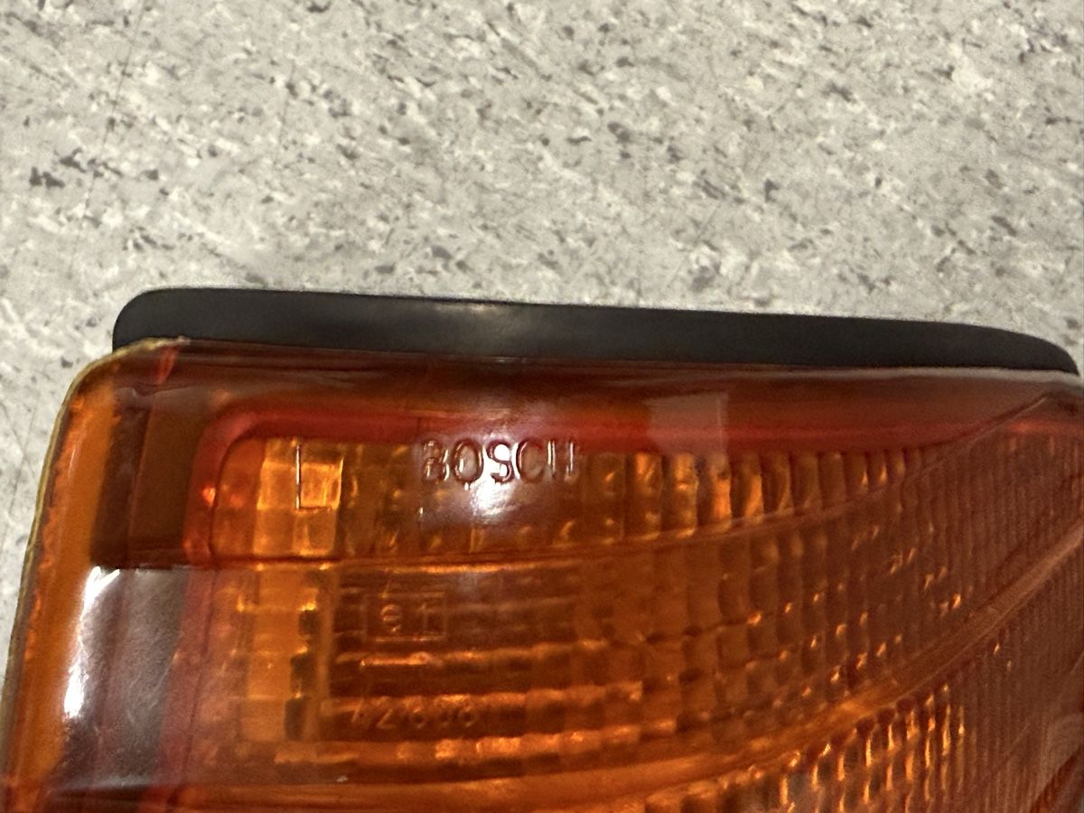 Mercedes-Benz Phares: Front Left Indicator Mercedes S-Class W126 / C126 SEC – D'occasion à Rickenbach LU par Lauritz76 2
