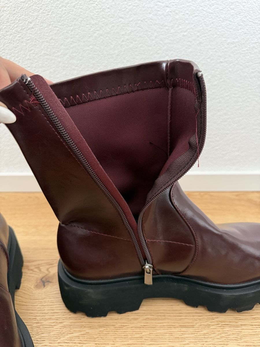 Damenschuhe: Burgundy Plateau Boots – Gebraucht aus Gossau SG von laura_dema 5