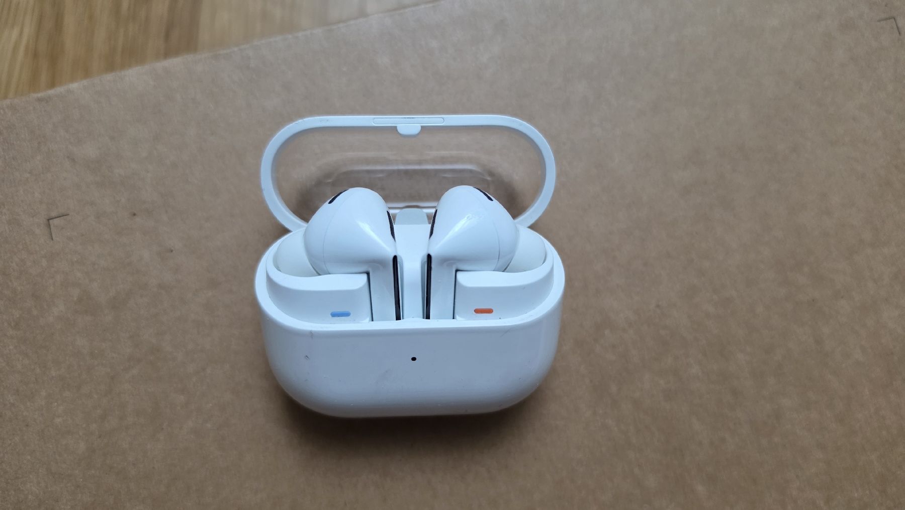 Samsung Cuffie: samsung galaxy buds 3 pro – Usato da Zürich venduto da top_8l5z 1